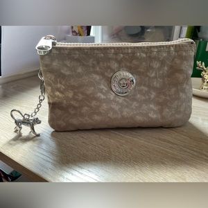 Kipling Activity Pouch-Large